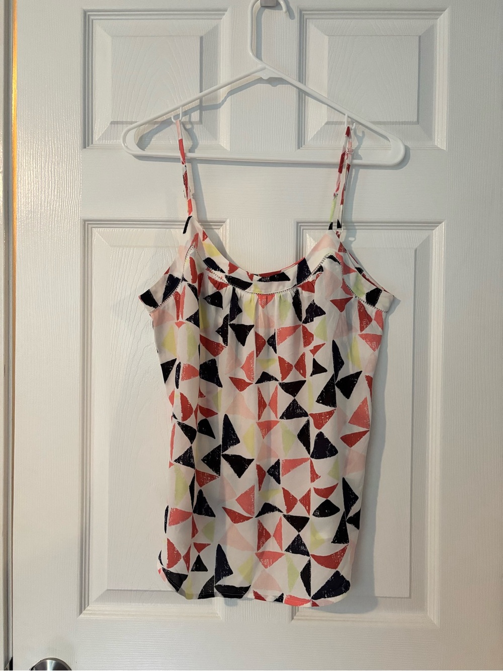 LOFT Cream Geometric Triangle Print Spaghetti Strap Tank